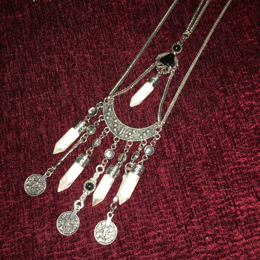 Necklace - Picture 2 of 3